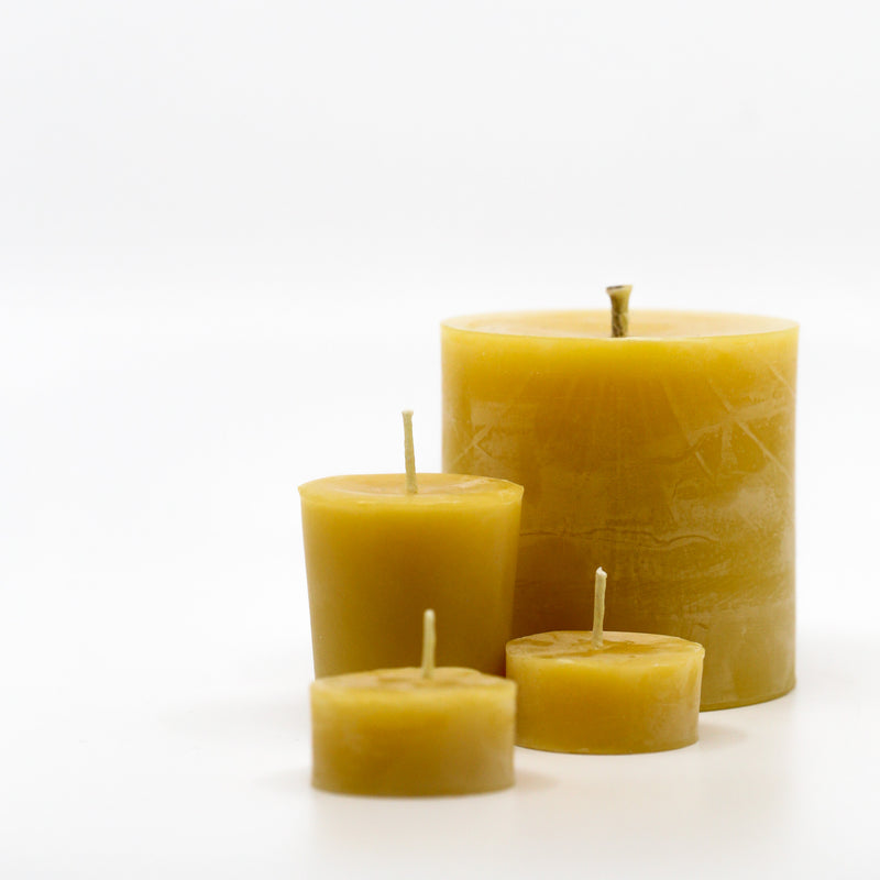 Beeswax Candle | Small Smooth Pillar
