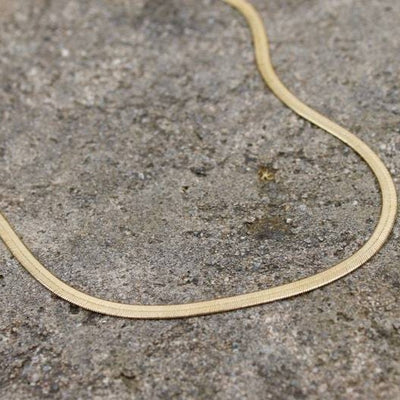 Herringbone Snake Chain Necklace | Gold
