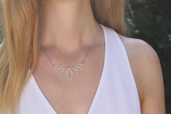 Lotus Necklace | Silver
